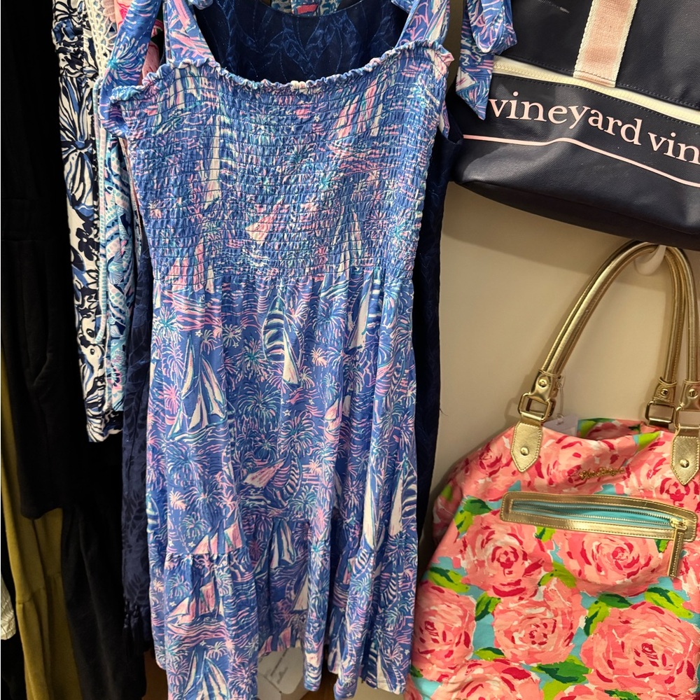 Euc Kailua smocked dress in it's a sailabration